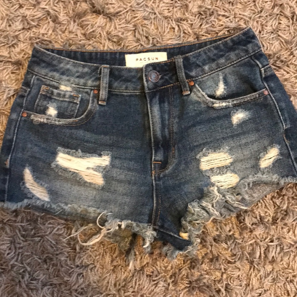 super nice pac sun shorts